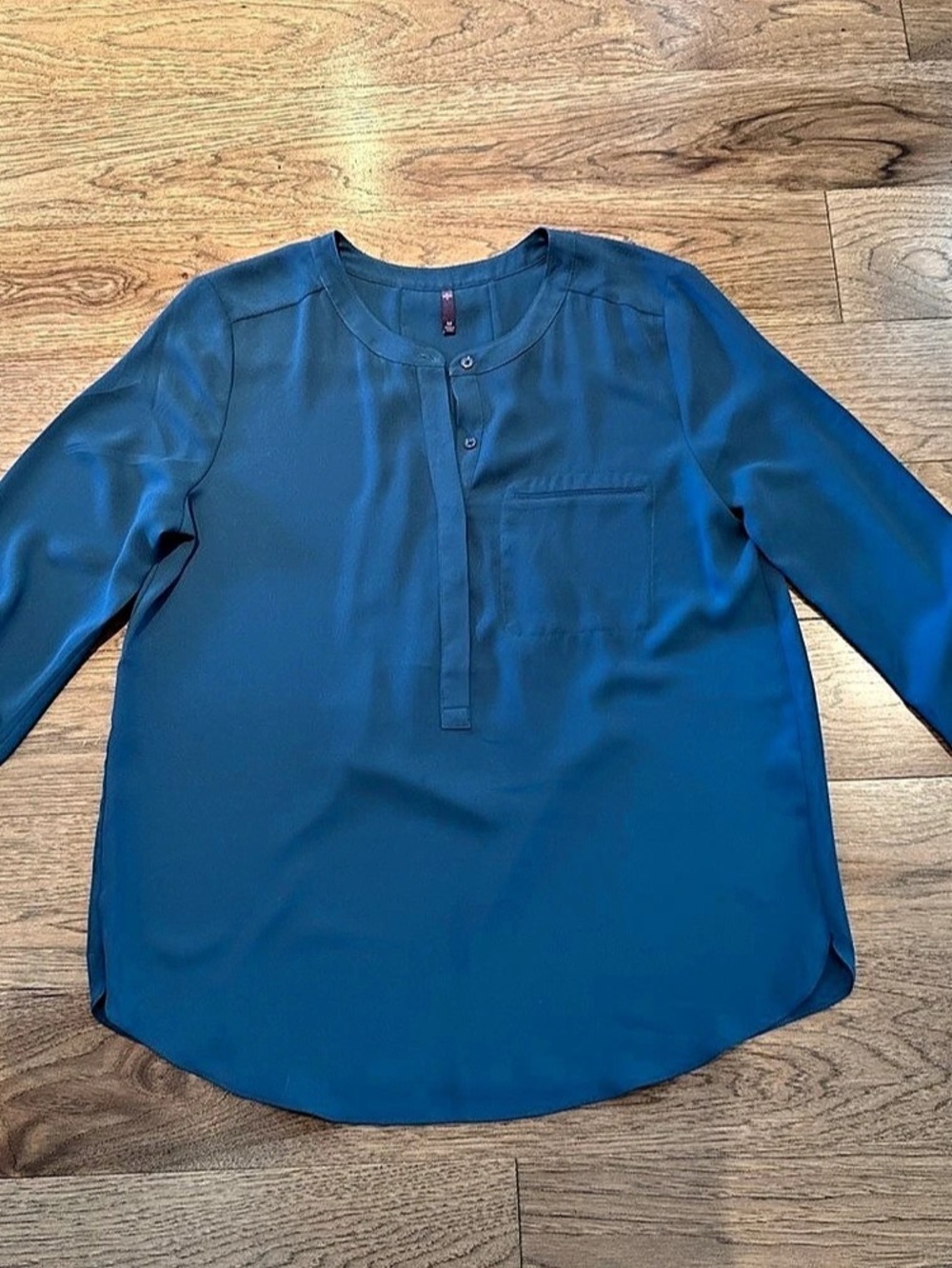 NYDJ Blue Blouse Size Medium Like New